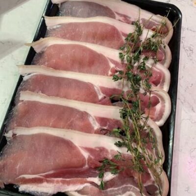 Wiltshire Bacon (Rind On) 6 Rashers (min 400g)